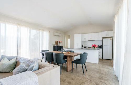 Evandale House | Embracing Evandale