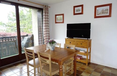 Saint-Sauveur Apartment | EMBRUN Superbe appartement classé 3 étoiles tout équipé avec vue sur montagnes