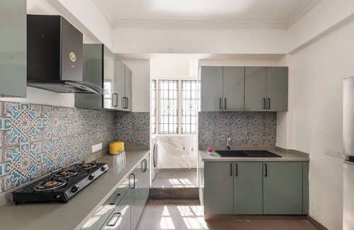 Bengaluru Apartment | Emerald Apartments by Red Olive
