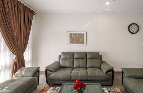 Bengaluru Apartment | Emerald Apartments by Red Olive