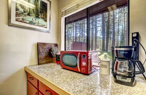 South Lake Tahoe Condo | Emerald Bay Gateway