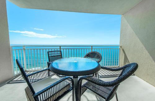 Panama City Beach Apartment | Emerald Beach 2225