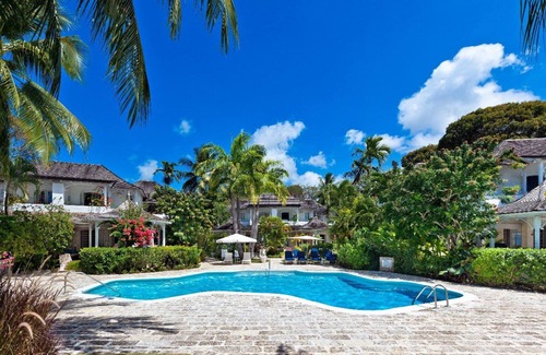Gibbs Bay Villa | Emerald Beach 6 Cassia - Luxury 3 Bedroom villa on Gibbs Beach. Cook Inc