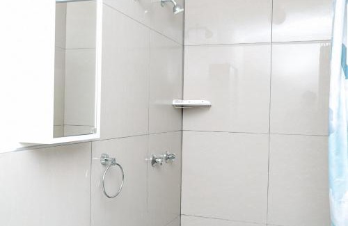 Windhoek West Bed & Breakfast | Emerald Bed&Breakfast