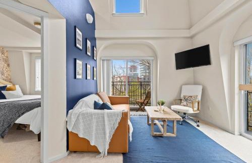 Belltown Apartment | Emerald City Penthouse