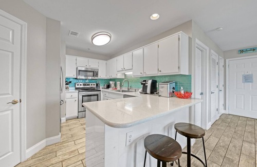 Destin Condo | Emerald Coast, St Martin Beachwalk Villas 232!