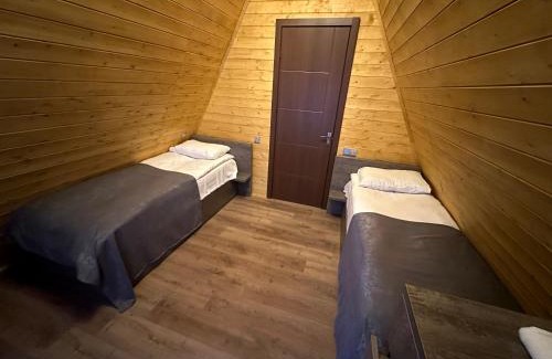 Likani Apartment | Emerald Cottages