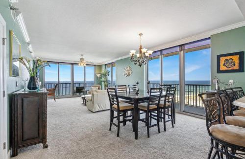 Pensacola Beach House | Emerald Dolphin Unit 1450