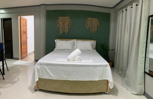 Catangnan Apartment | Emerald Guesthouse