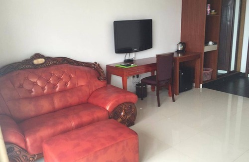 Nuku'alofa Hotel | Emerald Hotel