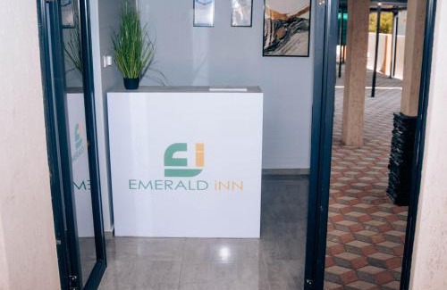 Letlhakane Apartment | Emerald Inn