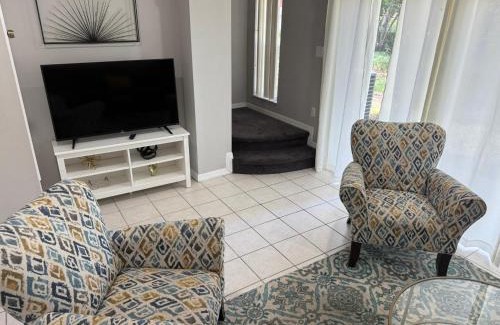 West Kissimmee House | Emerald Island Resort End Unit 8572, 3 Bedroom Townhouse