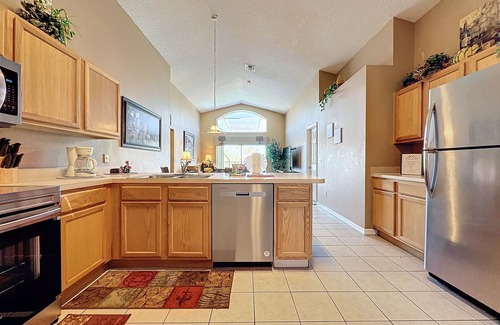 West Kissimmee Villa | Emerald Island:Watch Disney Fireworks from the Pool