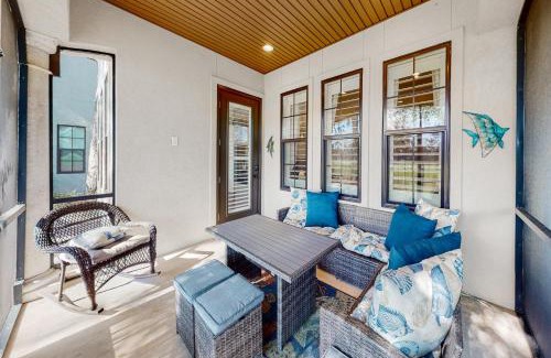 Villa Lago House | Emerald Isle at Villa Lago