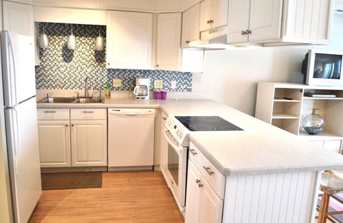 Emerald Isle Condo | Emerald Isle Oceanfront Condo at Pebble Beach. 3BR, 2BA.