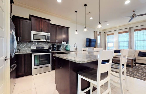Villa Lago House | 'Emerald Isle Palace' ~ Villa Lago 1874 ~ GOLF CART ~ pool & beach access!