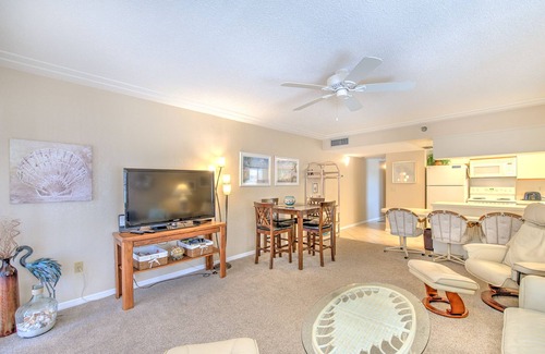 North Redington Beach Condo | Emerald Isle 201 is a 2 bedroom - 2 bath Gulf Front Corner at a great price