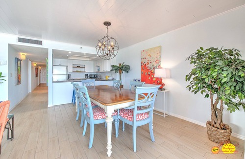 North Redington Beach Condo | Emerald Isle 203 is a Gold 3-bedroom 2 bath Direct Gulf Front Condo.