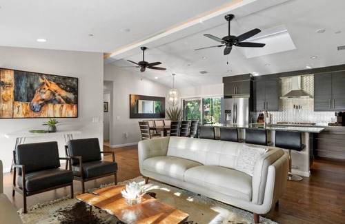 South Scottsdale House | Emerald Oasis - Old Town
