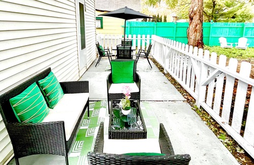 Tremont House | Emerald Oasis: Stylish Tremont 2BR Lower Unit by Christmas Story House | Parking 7 Min to Downtown