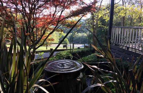 Emerald Bed & Breakfast | Emerald Ridge