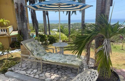 Greenwood House | Emerald Sea View