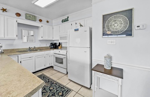 Laguna Beach Condo | Emerald Shores #1001 - 1 Br condo by RedAwning