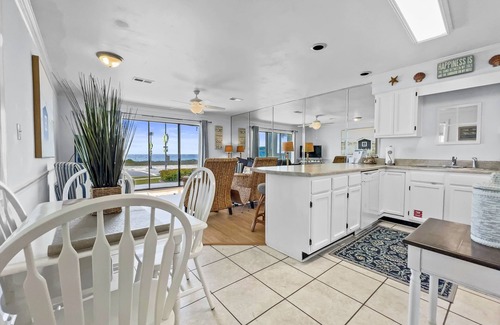 Laguna Beach Condo | Emerald Shores #1001 - 1 Br condo by RedAwning