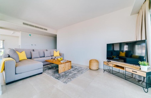Protaras Apartment | Emerald Suites Luxury Apartments