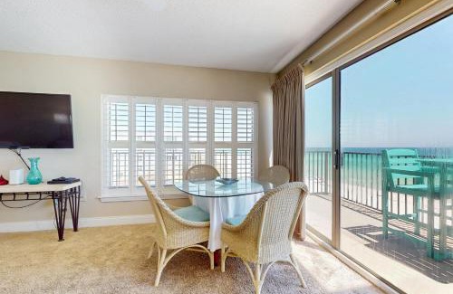 Fort Walton Beach Apartment | Emerald Towers West 5000