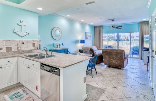 Frangista Beach Condo | EMERALD WATERS 106-GROUND FLOOR-POOL AND SPA-GATED BEACH ACCESS