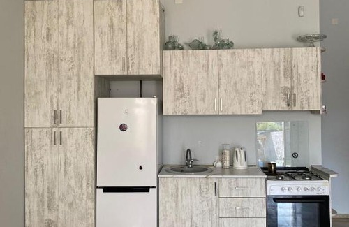 Oshakan Villa | Emeran house
