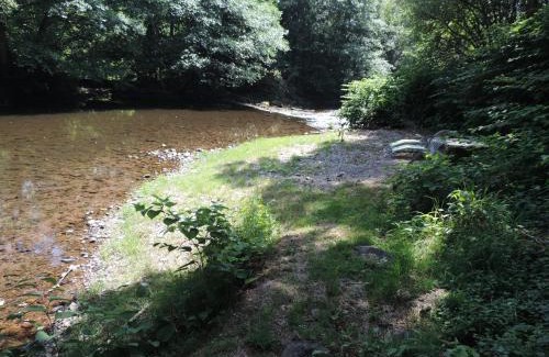 Belonchamp Other | Emeraude aux 1000 Etangs