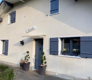 Gex House | Emeraude