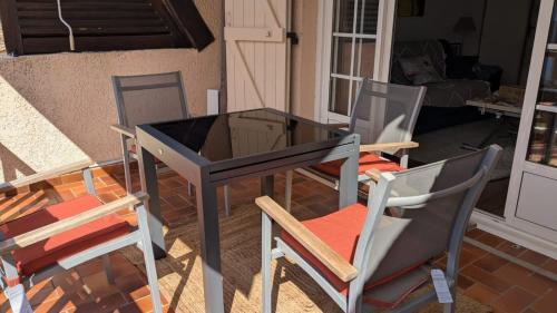 Boulouris-sur-Mer Apartment | Emeraude