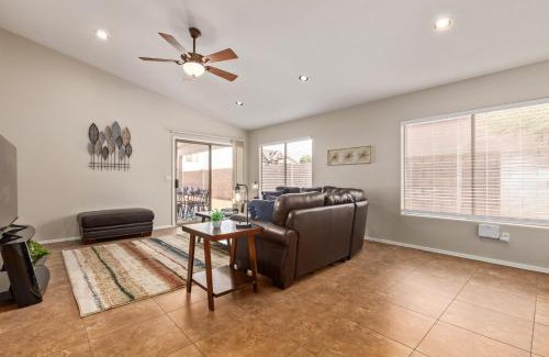 Peoria House | Emile Zola Peoria