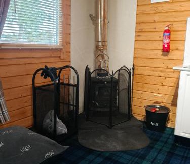Inverness Ski Chalet | Emili Fois