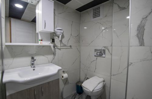 Icmeler Hotel | Emilia Otel