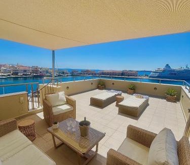 Ermoupoli Apartment | Emilia Suites