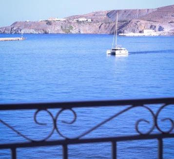 Ermoupoli Apartment | Emilia Suites