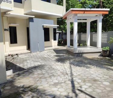 Sewon House | Emir Homestay