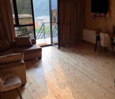 Stepantsminda Villa | EMKA Cottages Kazbegi
