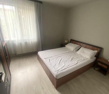 Hunedoara Apartment | Emma