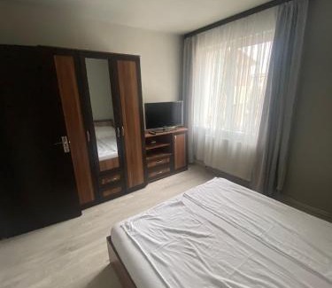 Hunedoara Apartment | Emma