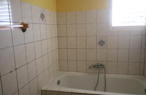 Sainte-Rose Apartment | Emmanuel