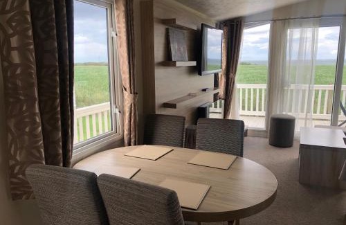 Whitley Bay Apartment | Emmanuel Holiday Home