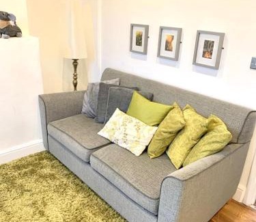 Cambridge City Centre Apartment | EMMANUEL HOUSE - Beautiful 1-Bedroom Apt In Central Cambridge - Historical Building