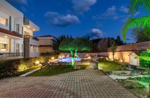 Filerimos Villa | Emmelia Villa