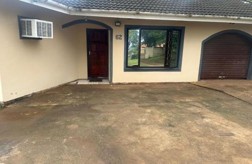 Empangeni House | Empangeni guest house 2