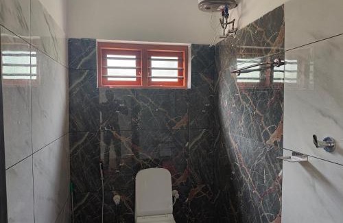 Sulthan Bathery Apartment | Empire Life Pool Villa